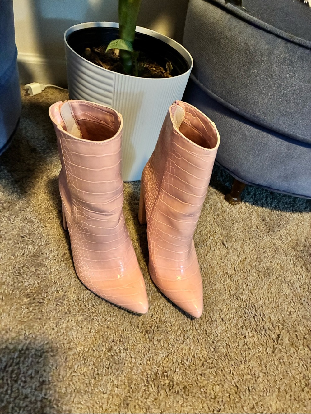 Fashion Nova Blush Pink Croc-Embossed Pointed Toe Ankle Boots - Picture 2 of 4